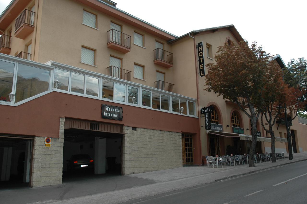 Hotel Tres Arcos San Lorenzo de El Escorial Eksteriør billede